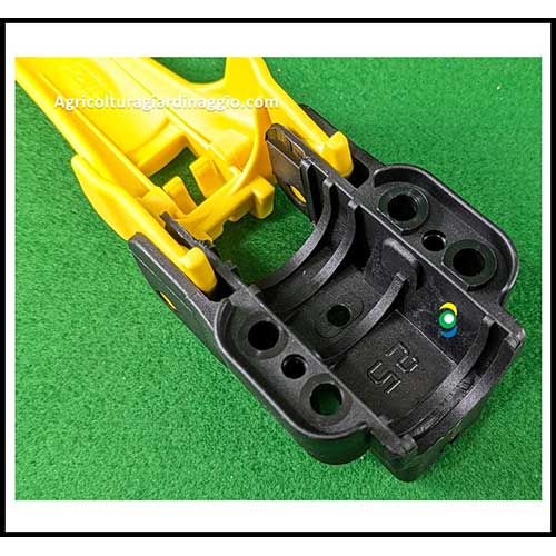 Leva Innesto Avanzamento Trazione Ruote Trinciaerba MGM TTR560 Ibea TT560 ricambio LCVERDE.com